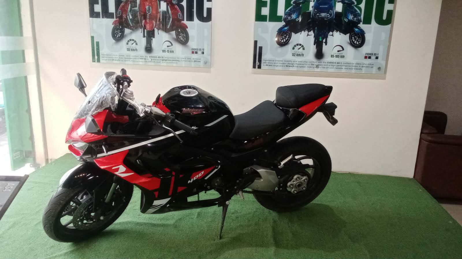 R-400 Electric Sport Bike